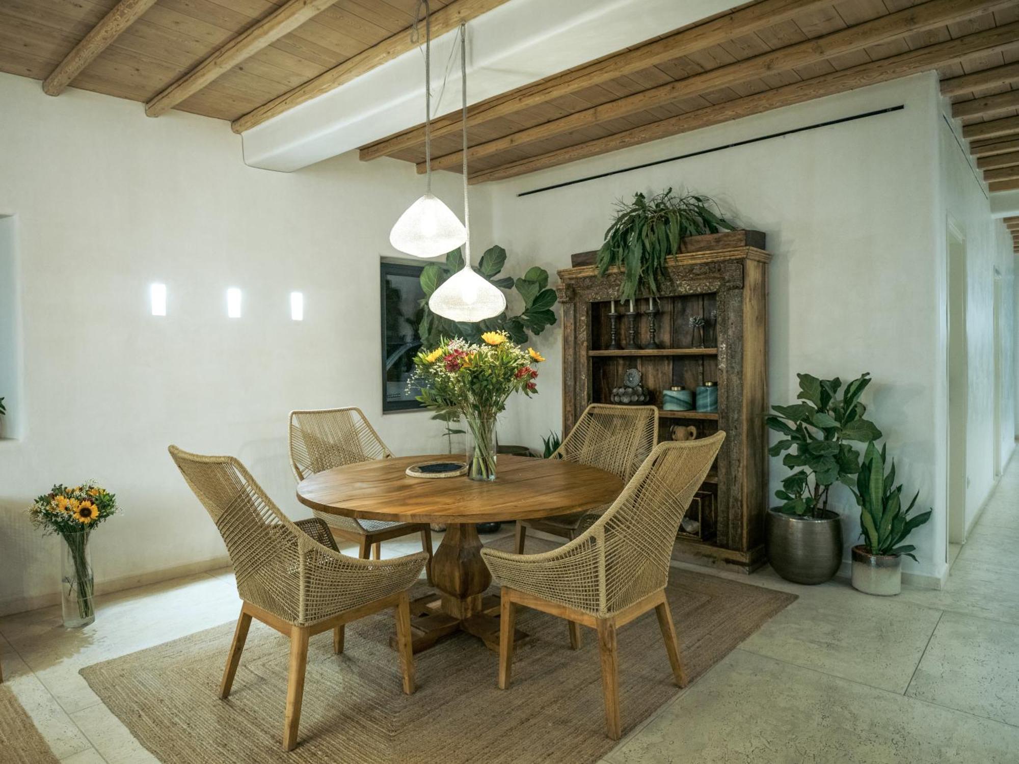 Asty Mykonos Hotel & Spa - World Of One Hotel Group Mykonos Town Bagian luar foto