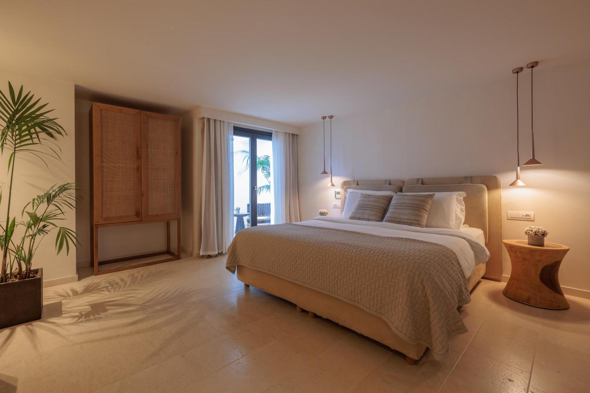 Asty Mykonos Hotel & Spa - World Of One Hotel Group Mykonos Town Bagian luar foto
