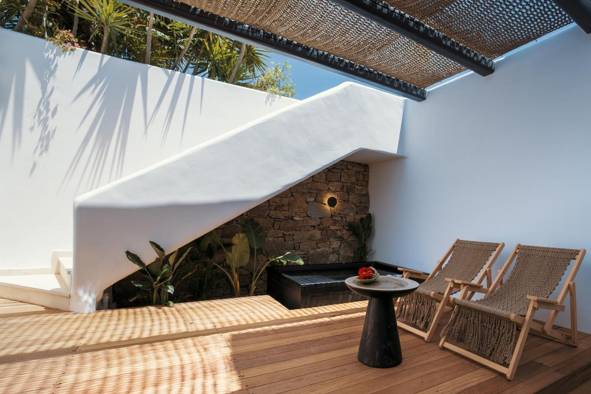 Asty Mykonos Hotel & Spa - World Of One Hotel Group Mykonos Town Bagian luar foto