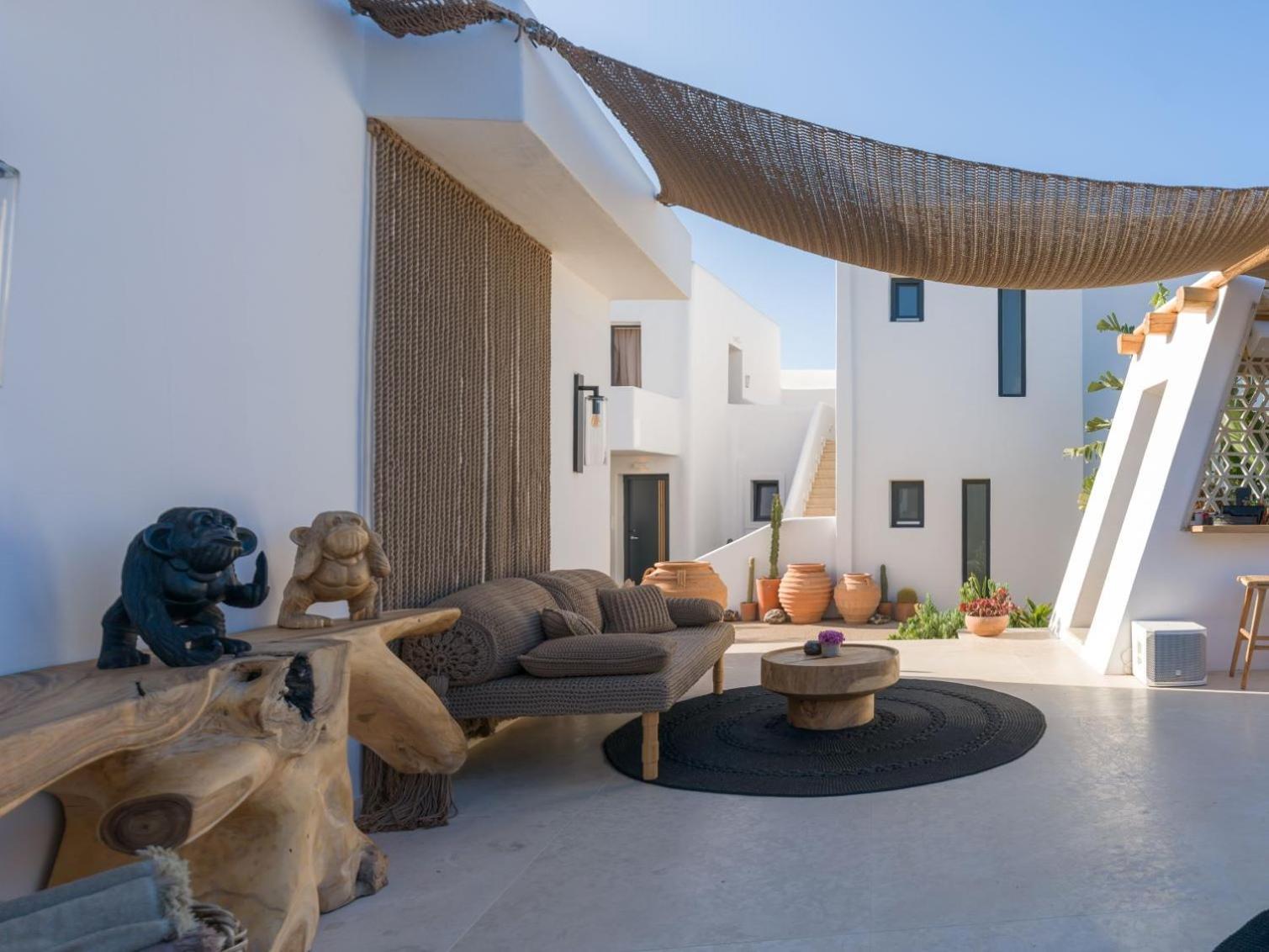Asty Mykonos Hotel & Spa - World Of One Hotel Group Mykonos Town Bagian luar foto